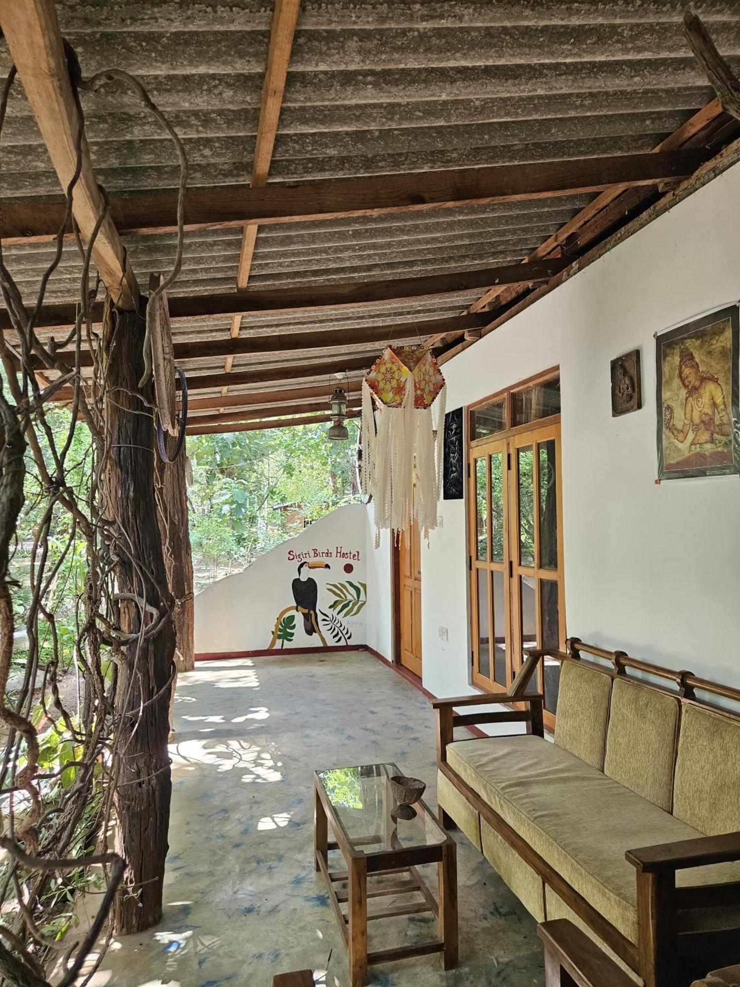 Sigiri Birds Hostel Sigiriya Exterior foto